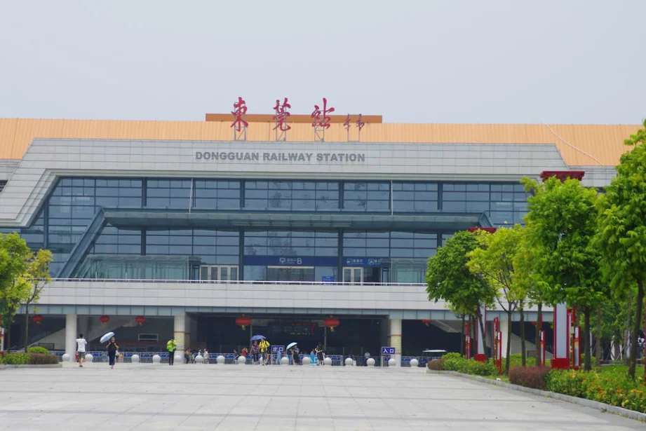 东莞站是不是指石龙火车站（石龙铁路）4