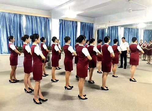 高铁招聘乘务员官网(洋县高铁招聘信息)1