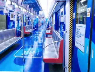 深圳地铁雷人标语为何会被投放到女性儿童专用车厢中（深圳地铁口号）3