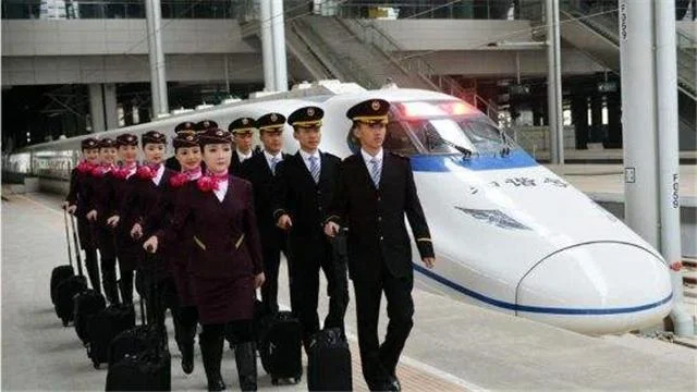 有谁了解高铁安检员这个工作及待遇（高铁上探伤工资高吗）