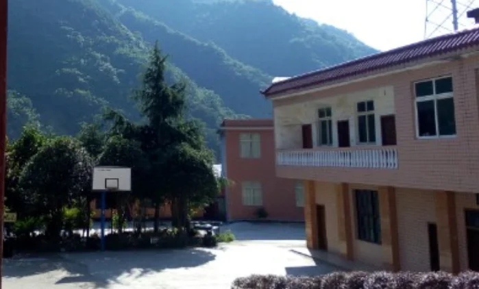 高速铁路（蚌埠到重庆的高铁）3