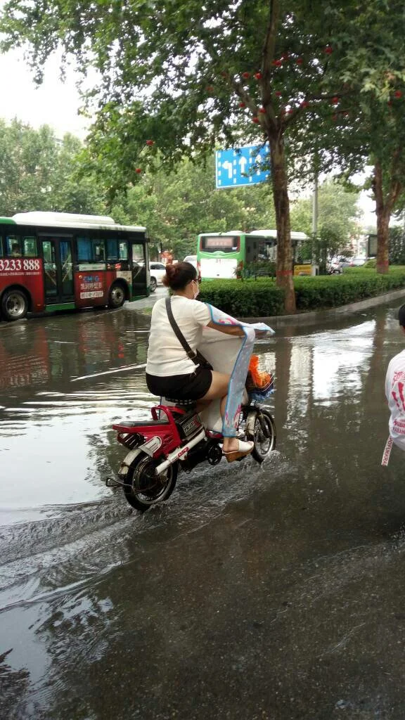 上海哪些地铁站内有厕所（上海地铁厕所摄像头）
