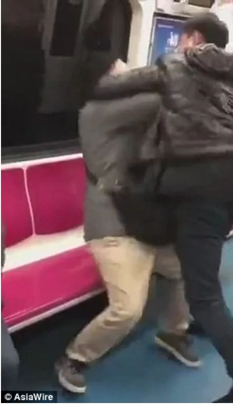 北京地铁十号线发生过什么灵异事件(北京地铁爆发)3