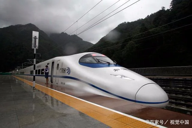 中国十大高铁站(合十高铁路)2