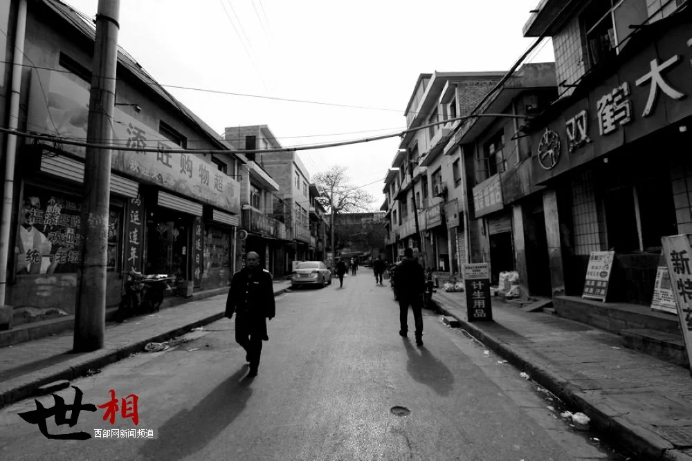 西安红旗厂的火车专用线红旗厂到西安火车站专线拆迁不拆迁很影响我们在含元路的出行（含元路铁路）