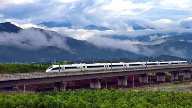 高铁每年都在亏损为何中国还在坚持建高铁（高铁亏损为何还建）5