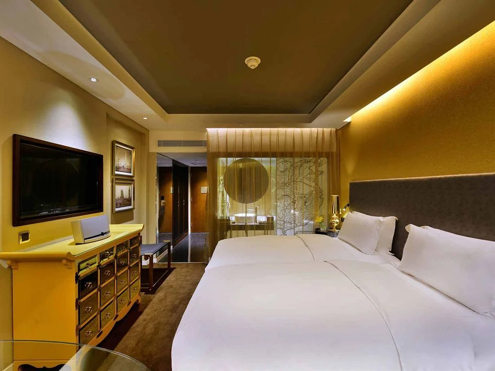 郑州索菲特国际饭店的酒店位置（火车站到郑州索菲特国际饭店地铁）