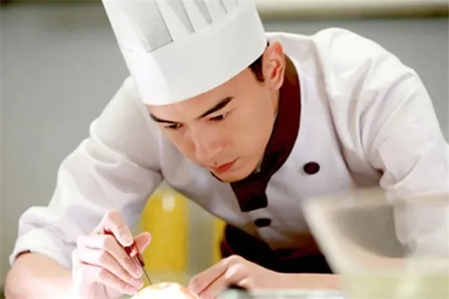 高铁 火车 动车的区别（铁路行车密度）