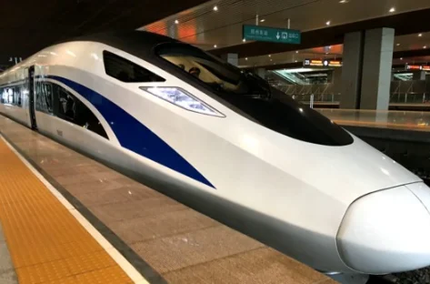 高铁时速是多少公里一小时（高铁最低时速）