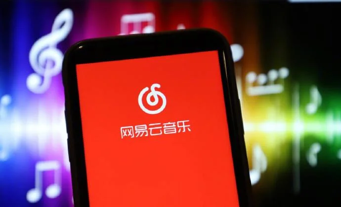 网易云音乐5000条评论是在一个地铁站还是多个(乐评专列杭州地铁)2