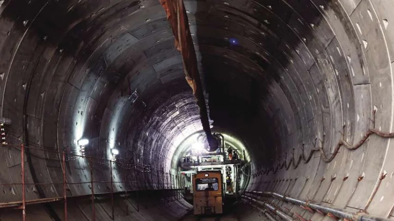 中国最长的铁路隧道是在那里叫什么名字有多长(中尼铁路隧道有多长)3