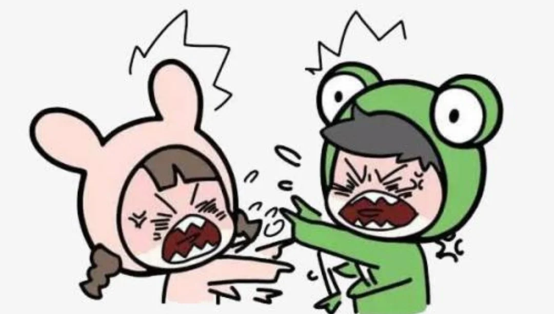 一人将安检员摁机器上一人手持椅子暴揍两男子为何在地铁里撒泼（深圳地铁两男子争吵）4