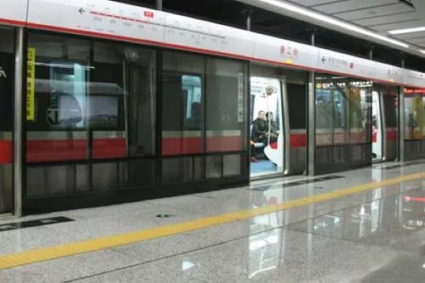 广州地铁的员工工资情况（广州地铁接触网工的工资）