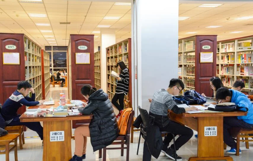 如何看待上海地铁车厢12月起禁手机外放的这个规定（北京上海地铁检查乘客手机）7