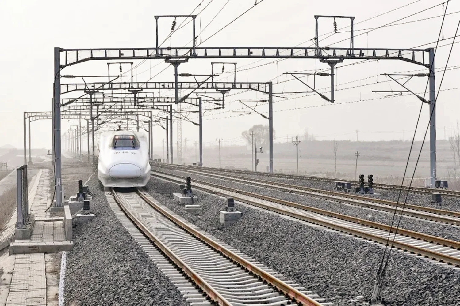 成都东站高铁站到成都远洋太古里购物中心怎么走（太古高铁站）