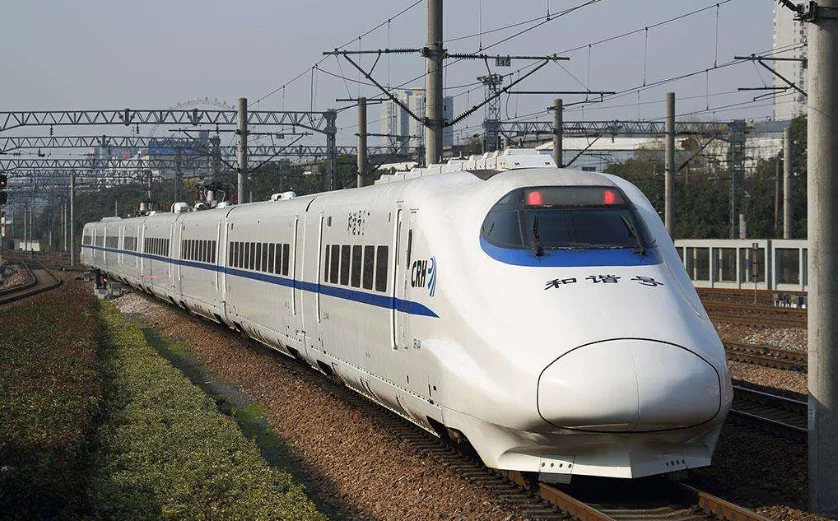 高铁每小时跑多少公里（高铁时速多少公里）