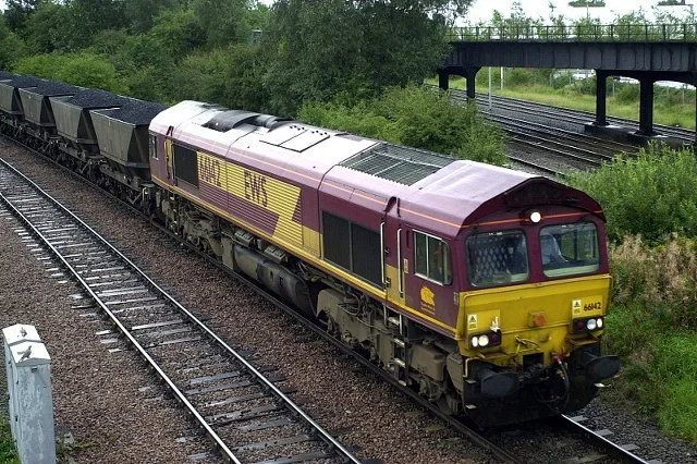 怎么查自己全年的铁路出行里程（铁路出行的）