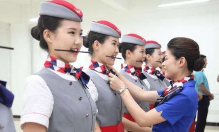 高铁学校一般学费多少(洛阳铁路学校一年学费)