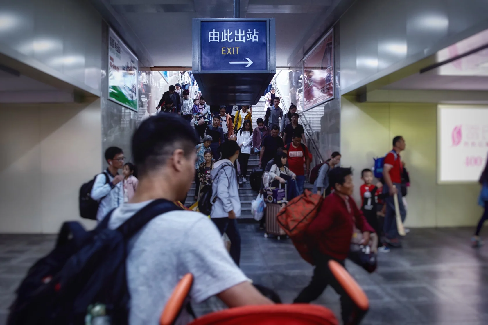 火车站人工窗口上班的时间从几点到几点（铁路售票处营业时间）