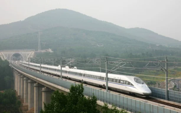 北京到上海高铁的时刻表(高铁北京到上海多长时间)2