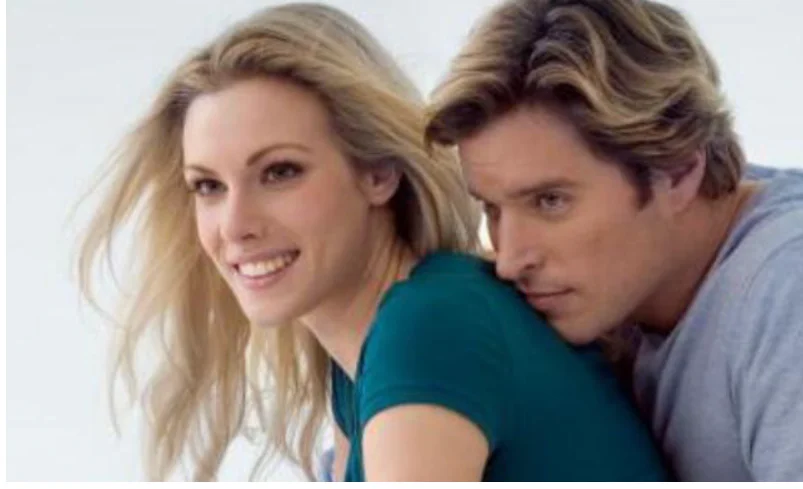 武汉地铁恶心男究竟做了什么(武汉地铁已婚男2次向女生)4