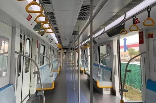 求成都地铁线路图可以放大看清每一个站点！谢谢（成都地铁列车的线路设备）4