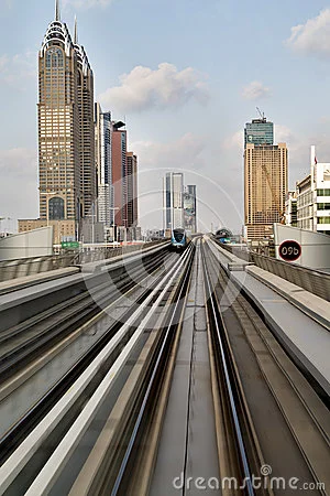 迪拜地铁路线哪个站是哪个景点(迪拜地铁站空间照明设计)