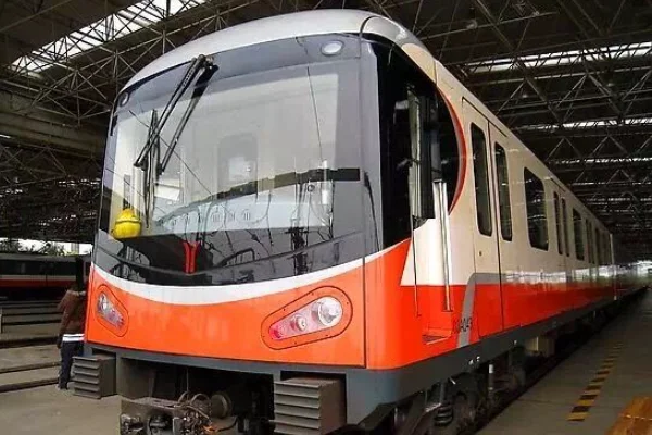 广州那个地铁站去大夫山进(地铁火车站到大夫山森林公园)1