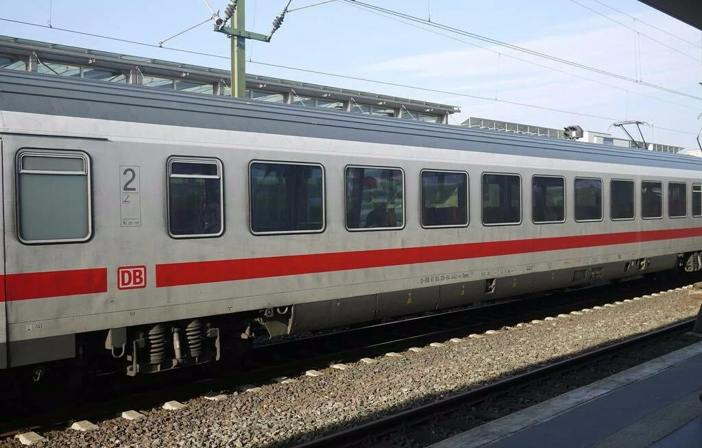 南宁市有几个火车站（南崇铁路）6