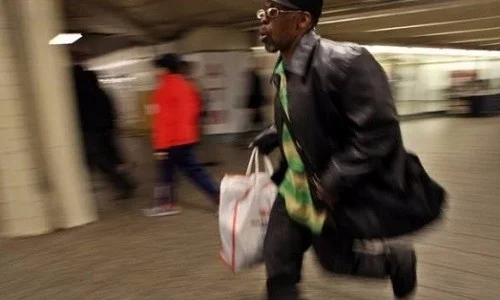 今天是2020年4月26号武汉的地铁21号线开通了没有（武汉地铁故事）