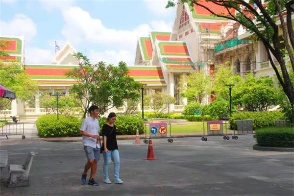 求泰国曼谷地铁图芭提雅的交通旅游图还有泰国全国的交通图有景点图就最好了希望高清的先谢谢大（曼谷地铁线）3