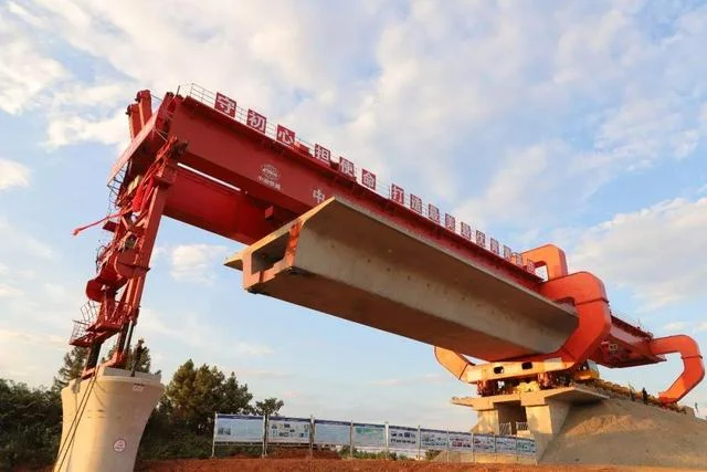 湖北即将建设的一座高铁站站台规模多大有哪条高铁线经过（湖北高铁规划图）2