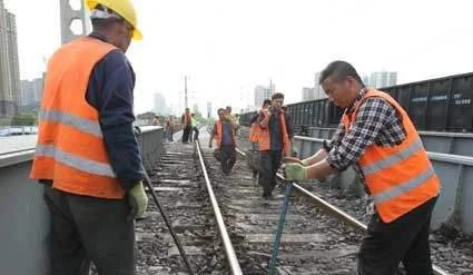 中国铁路人才招聘网进不去了(铁路维修招聘)3