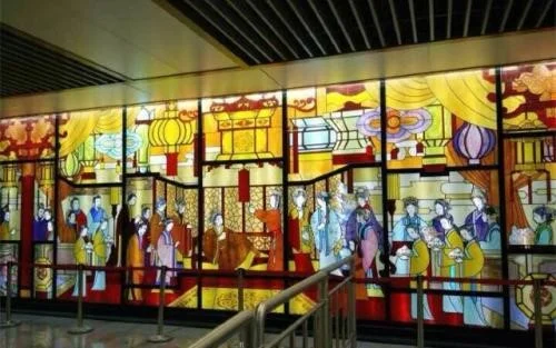 地铁站一直是网红摆拍的地方有哪些网红地铁站值得打卡游玩（深圳网红地铁站出口夜景）2