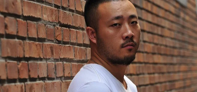 十点半的地铁的歌词（十点半的地铁站吉他谱）