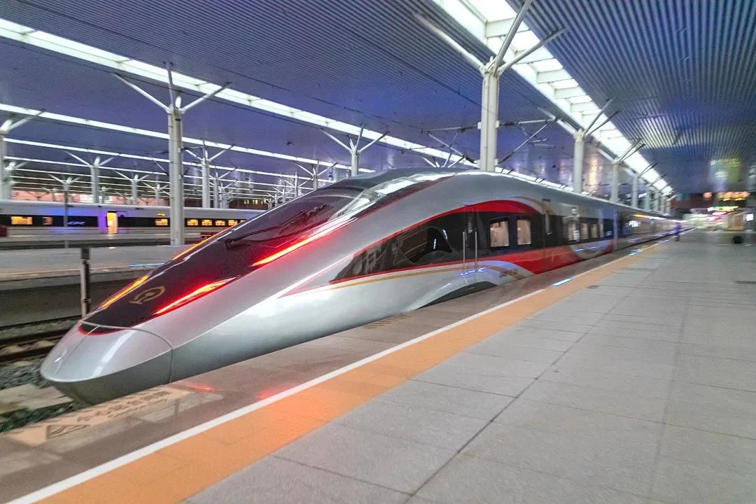 高铁工作是怎样的（高铁是怎么运行的）3